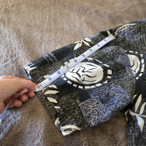 Vintage Summa Silk Hawaiian Shirt Mens S Black White Abstract 100% Silk Shirt - Picture 11 of 14